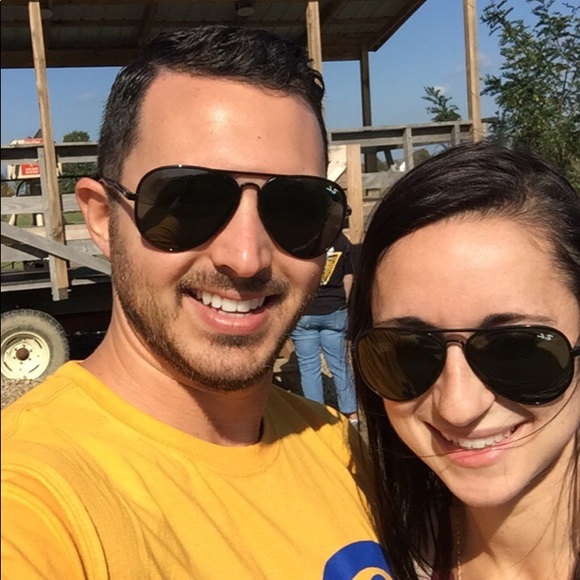 Meet your Posher, Russell - Picture 1 of 1